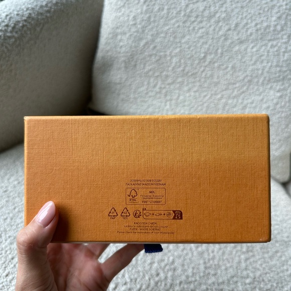 Louis Vuitton glasses box case - Picture 9 of 11